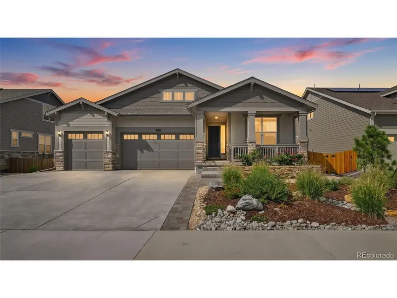 2573 Knobbie, Castle Rock, CO 80109