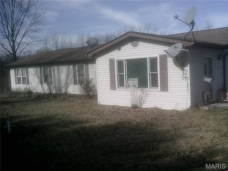 123 Apple Grove RD, Foley, MO 63347