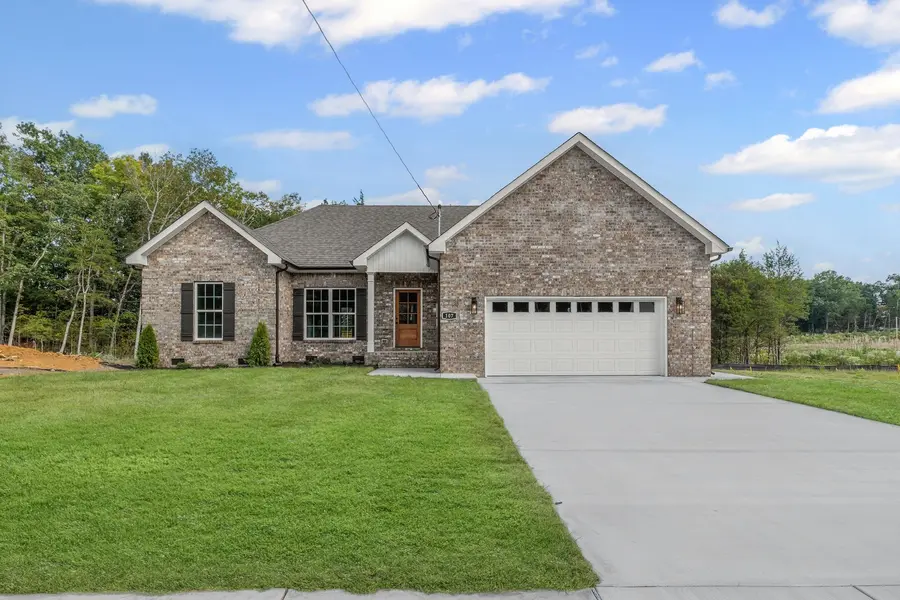 107 Stonebrook Dr, Shelbyville, TN 37160