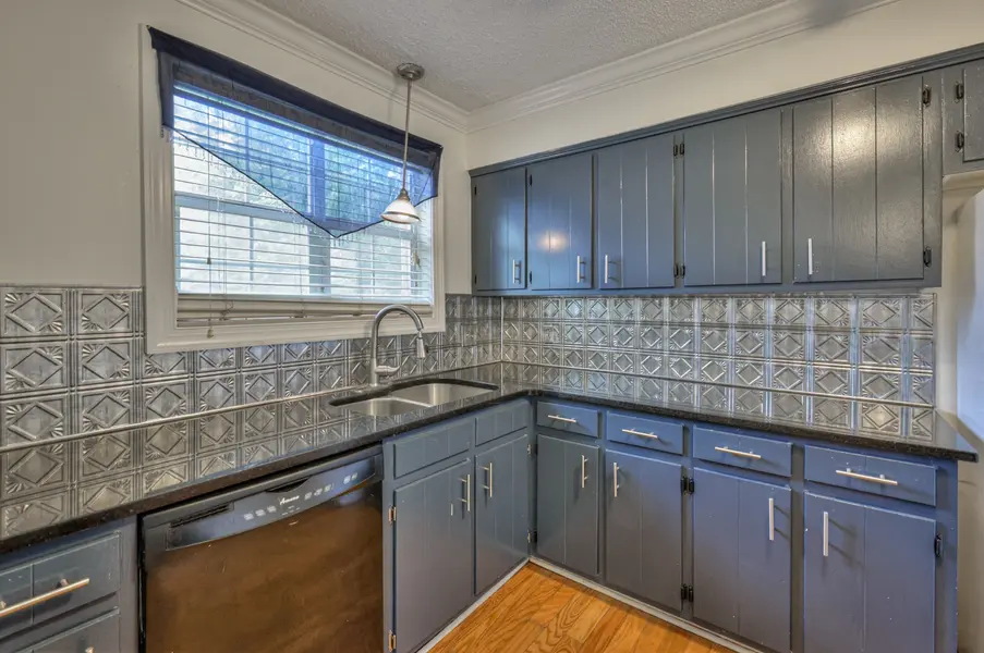 5510 Country Dr #64, Nashville, TN 37211