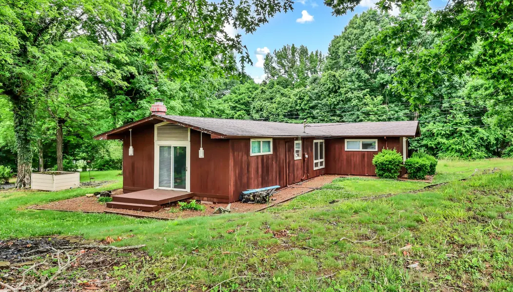 1692 Gratton Rd, Clarksville, TN 37043