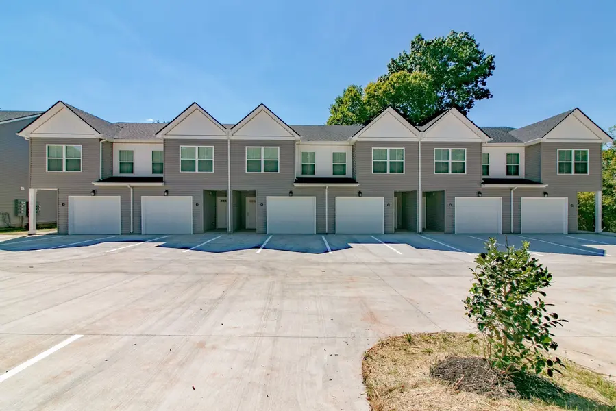 1960 Batts Ln #C, Clarksville, TN 37042