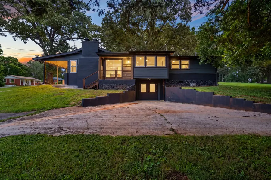 102 Oak Park, Winchester, TN 37398