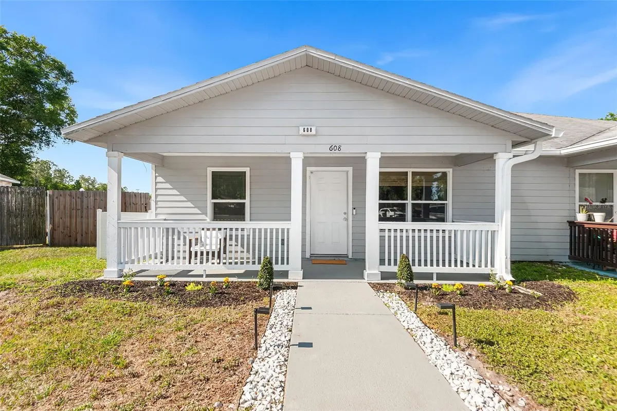 608 PINEVILLE LN, Lakeland, FL 33810