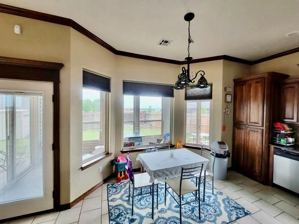 1148 Ariana ST, Shawnee, OK 74804