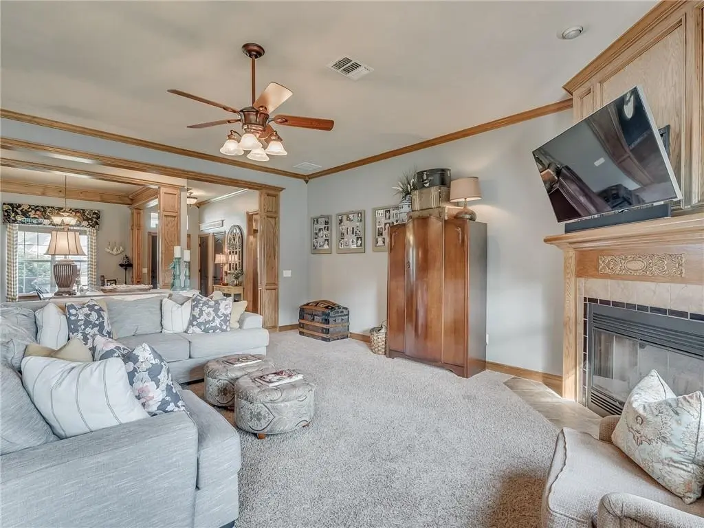14645 Hillview RD, Choctaw, OK 73020