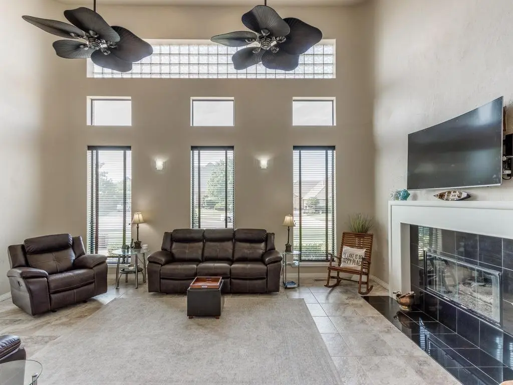 7316 NW 109th ST, Oklahoma City, OK 73162