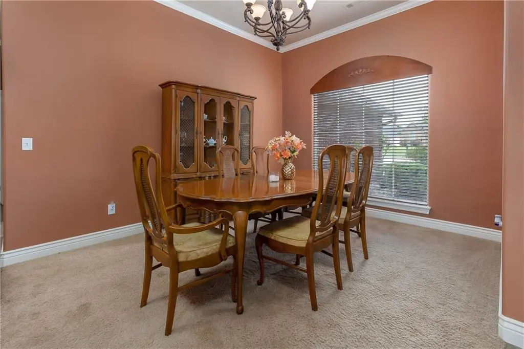 1511 Pecan Crossing DR, Shawnee, OK 74804