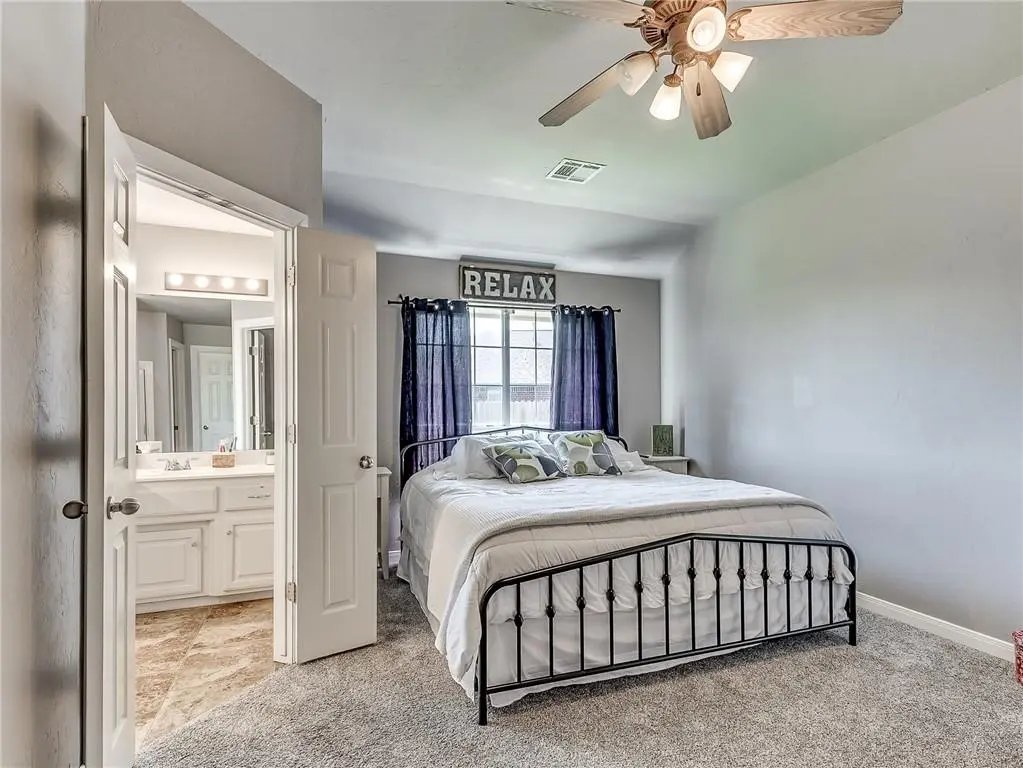 912 Exter CIR, Yukon, OK 73099