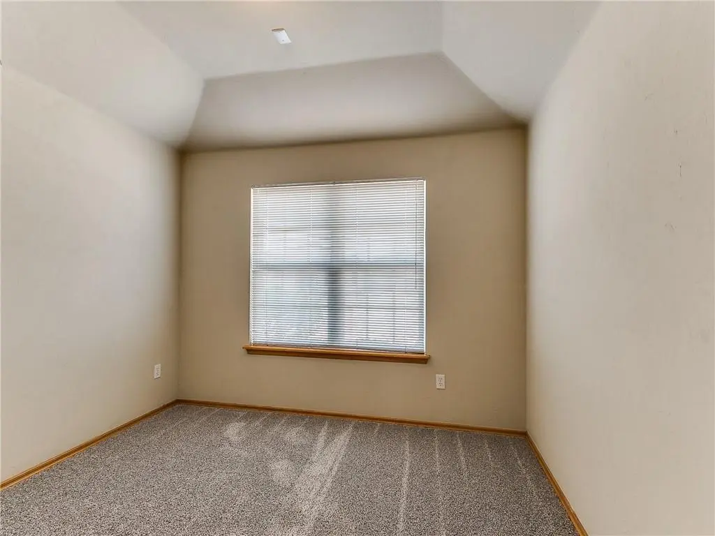 2912 Short Stop WAY, Norman, OK 73071