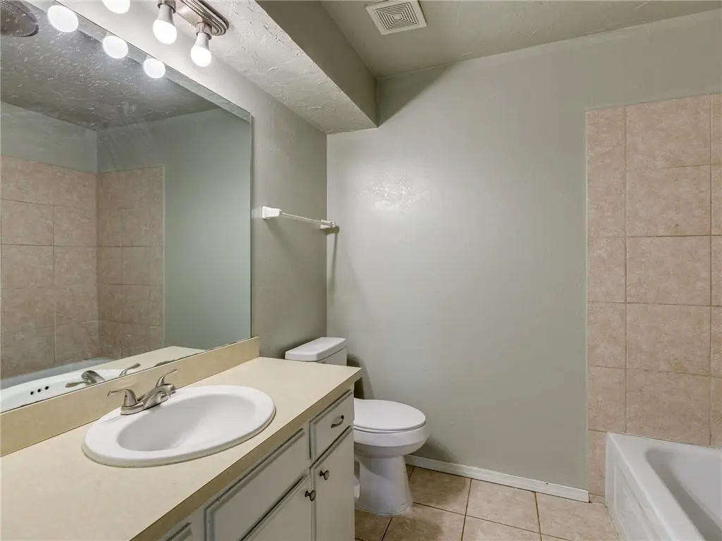 3908 SE 46th ST, Oklahoma City, OK 73135