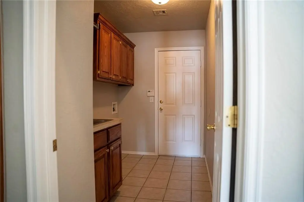 15509 Steppingstone CT, Oklahoma City, OK 73170