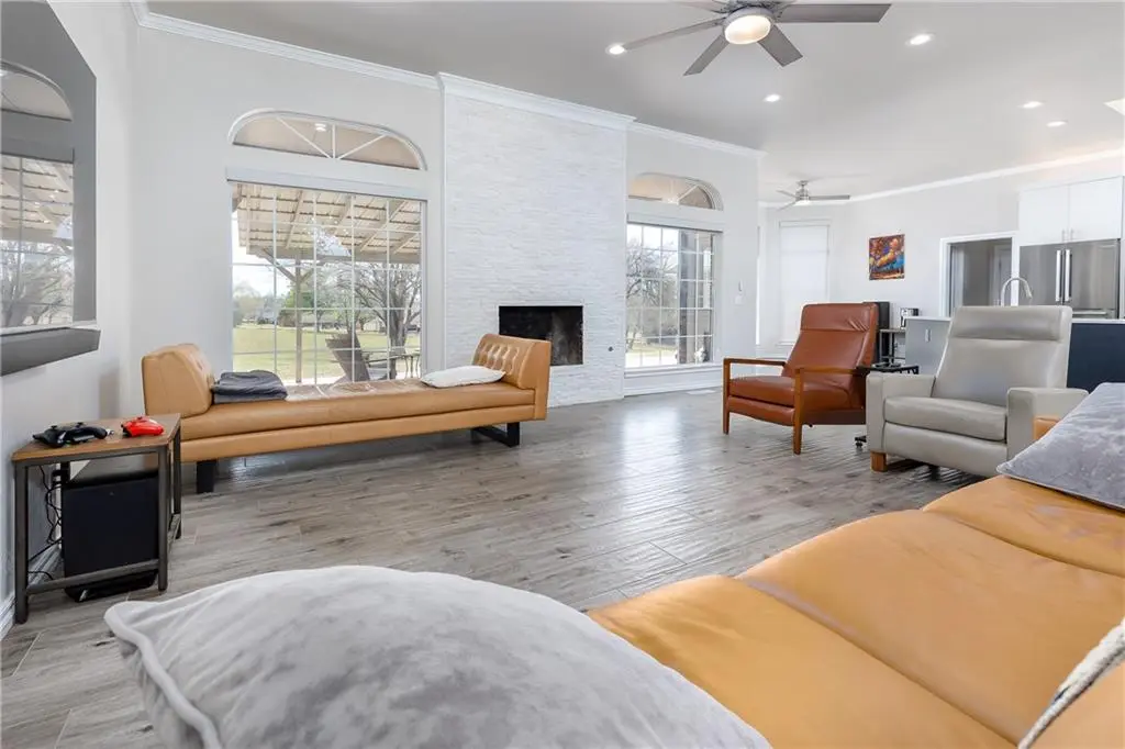 2520 Silverfield LN, Edmond, OK 73025