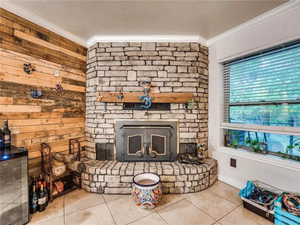 1401 NE 36th AVE, Norman, OK 73026