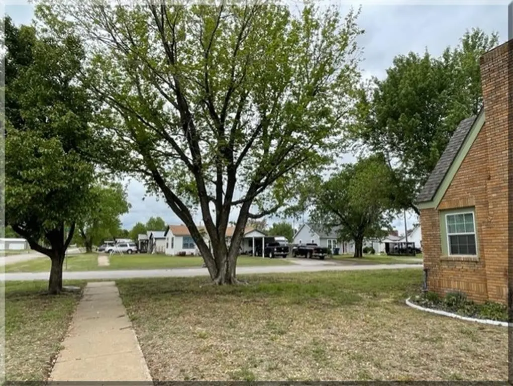 310 NW Belle ST, Minco, OK 73059