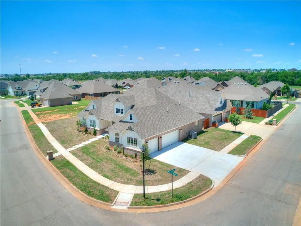 11020 NW 22nd ST, Yukon, OK 73099