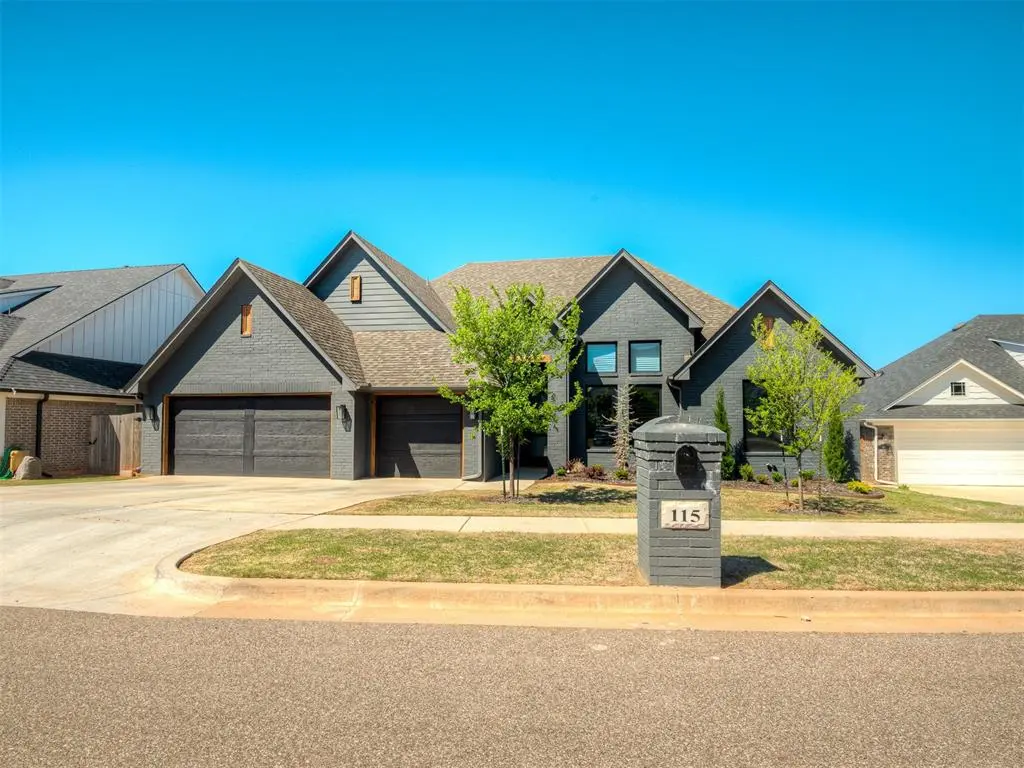 115 Alamosa RD, Norman, OK 73069