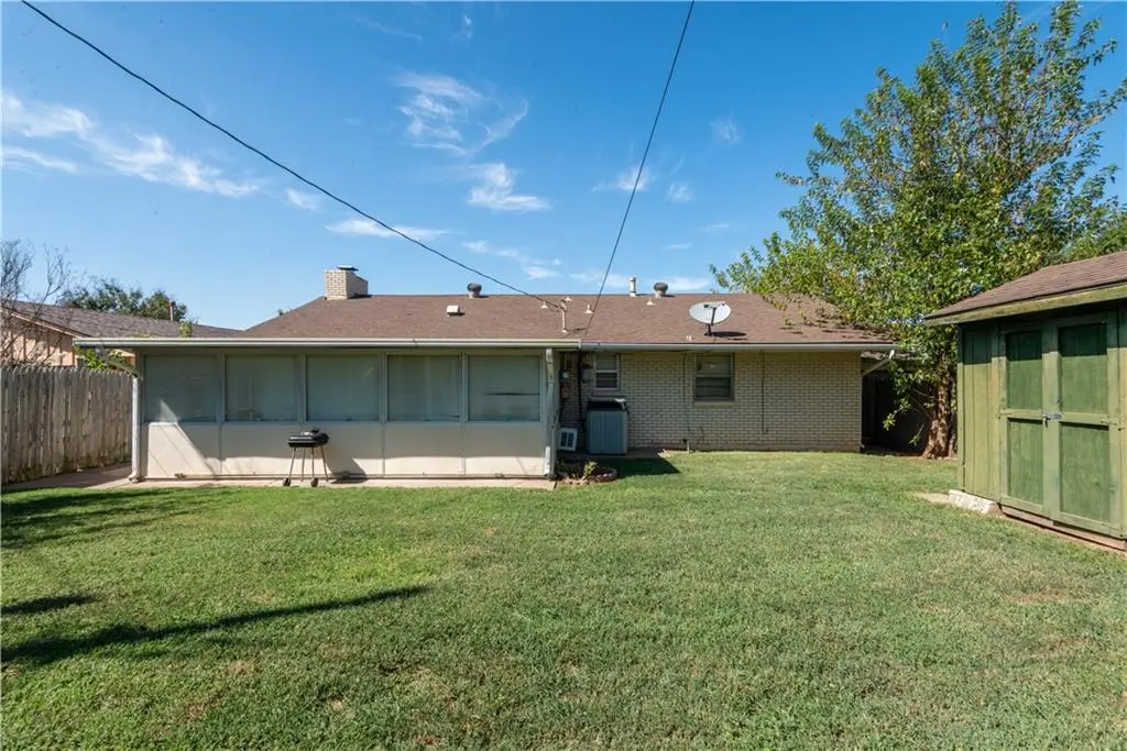 1412 SW 62nd ST, Oklahoma City, OK 73159