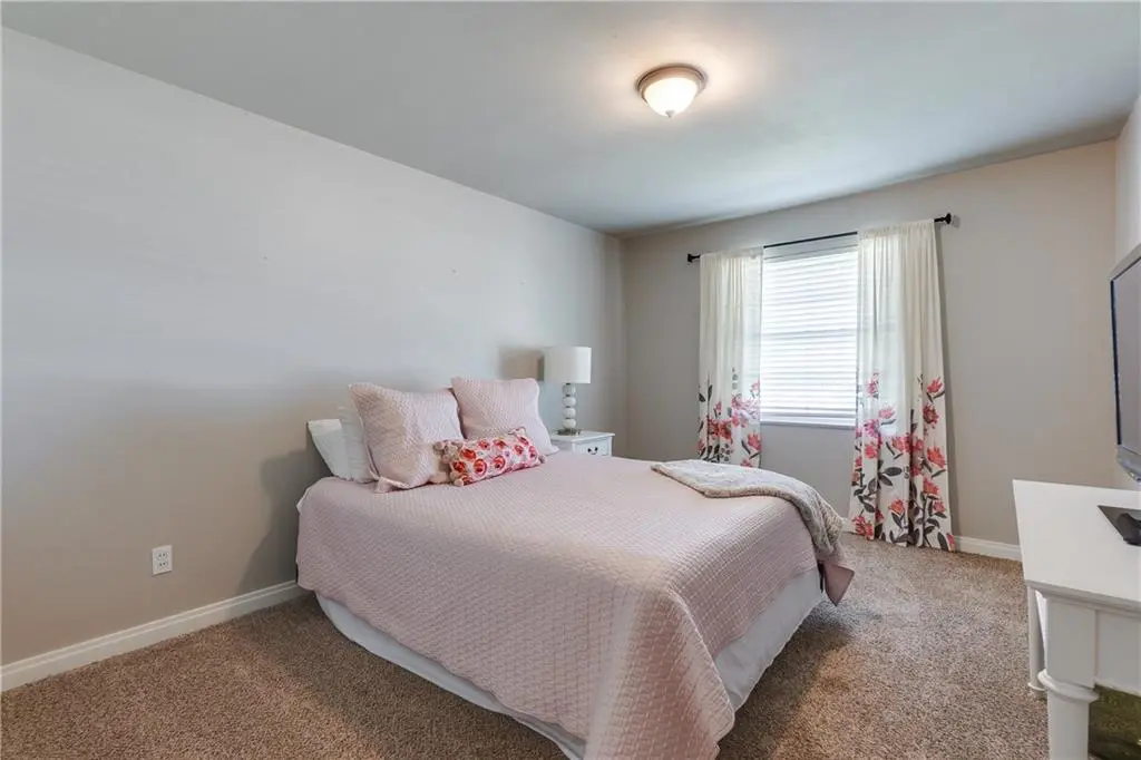 2600 NW 58th PL, Oklahoma City, OK 73112
