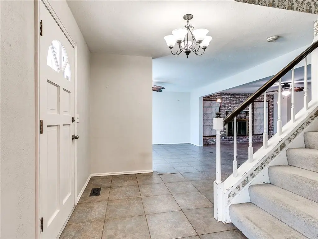 6417 W Kensington RD, Oklahoma City, OK 73132