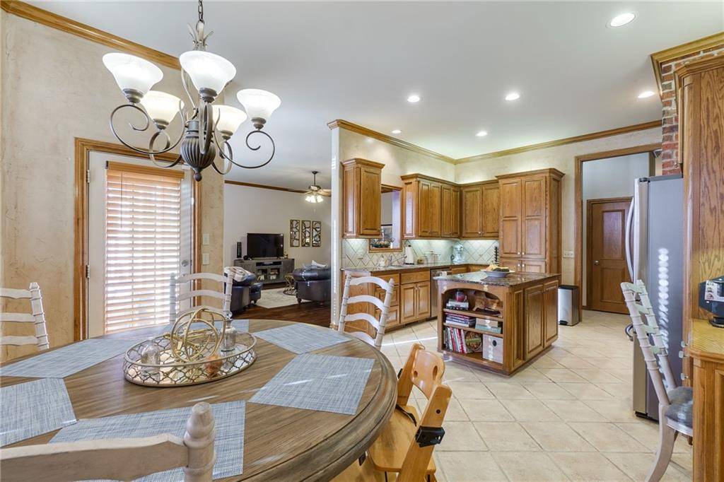 4108 Riva Ridge CT, Edmond, OK 73025