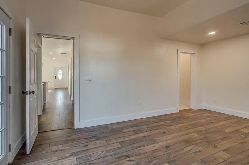 201 W Jefferson ST, Purcell, OK 73080