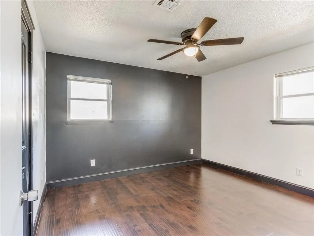 2805 SW 76th ST, Oklahoma City, OK 73159