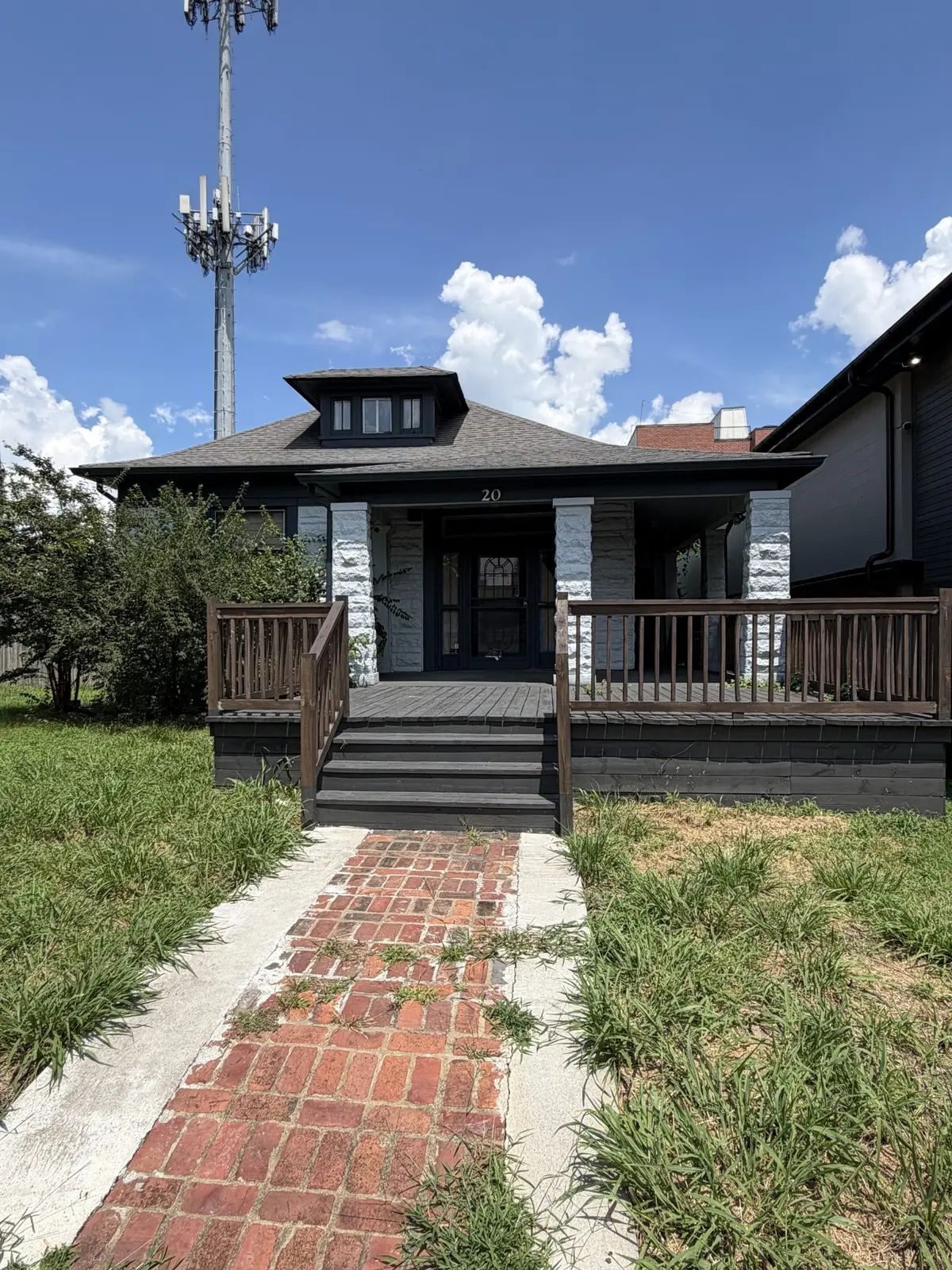 20 Academy Pl, Nashville, TN 37210