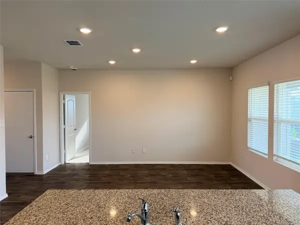 821 Gerardia CT, Seguin, TX 78155