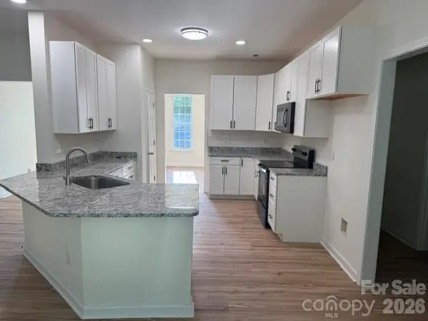 10615 Elm Bend DR, Charlotte, NC 28273