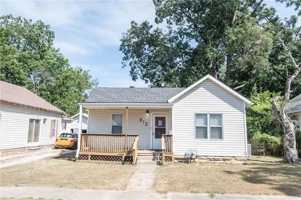 812 W Locust ST, Independence, KS 67301