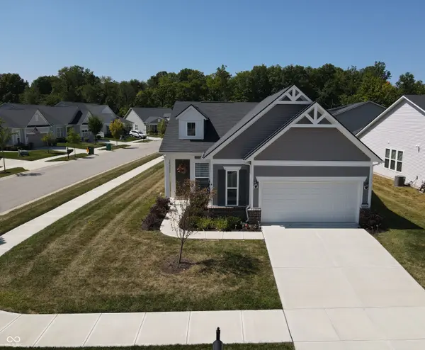 4864 Lilac DR, Plainfield, IN 46168
