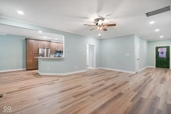 5406 E Commons North DR, Mooresville, IN 46158