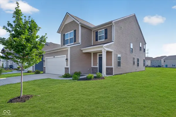 5115 Triple Crown WAY, Indianapolis, IN 46237