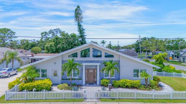 3502 BAHIA VISTA ST, Sarasota, FL 34239