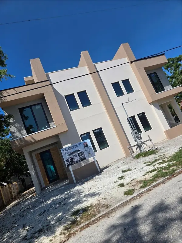1755 8TH ST #West, Sarasota, FL 34236
