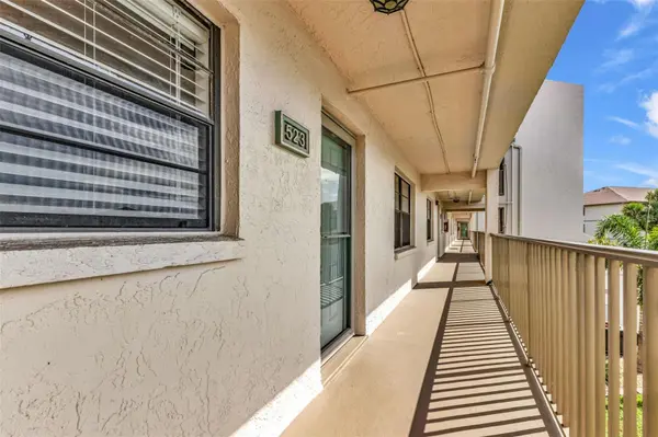 175 KINGS HWY #523, Punta Gorda, FL 33983