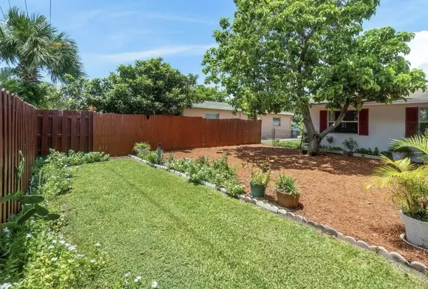 717 LINDELL BLVD, Delray Beach, FL 33444