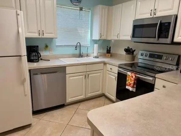 1413 BLUEBERRY WAY, The Villages, FL 32162