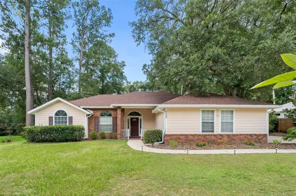 9239 NW 16TH PL, Gainesville, FL 32606