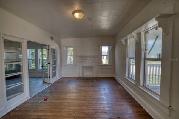 128 AVENUE D SW, Winter Haven, FL 33880