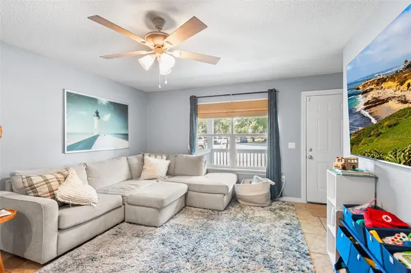 608 PINEVILLE LN, Lakeland, FL 33810