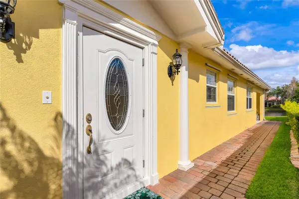 11831 FAN TAIL LN, Orlando, FL 32827