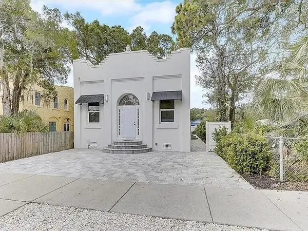 1862 6TH ST, Sarasota, FL 34236