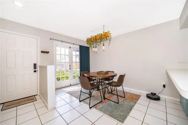 1073 LOVE LN #1, Apopka, FL 32703
