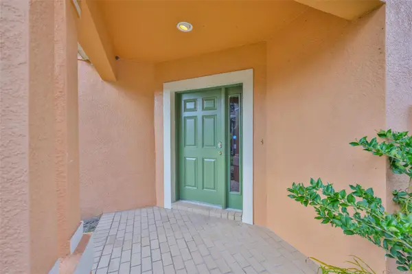 702 CRISTELLE JEAN DR, Ruskin, FL 33570