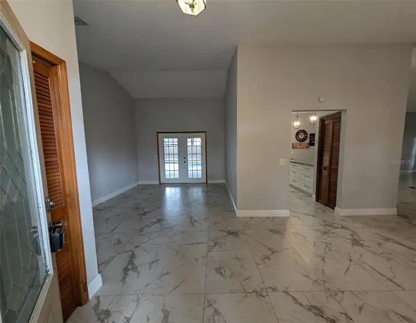 2106 WHITLOCK PL, Dover, FL 33527