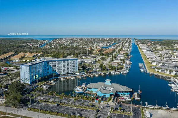 4939 FLORAMAR TER #312, New Port Richey, FL 34652