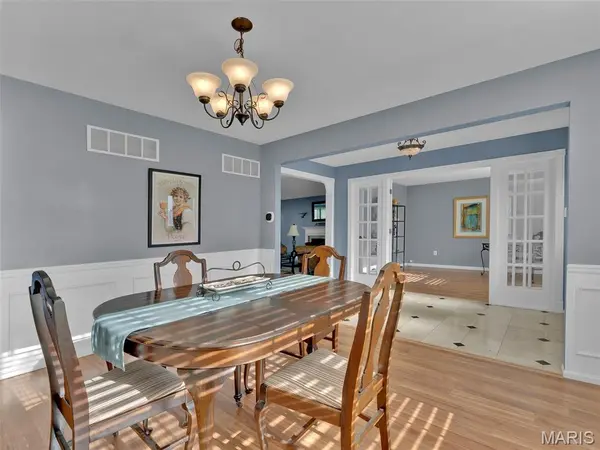 6915 Fieldstone Farms DR, O'fallon, MO 63368