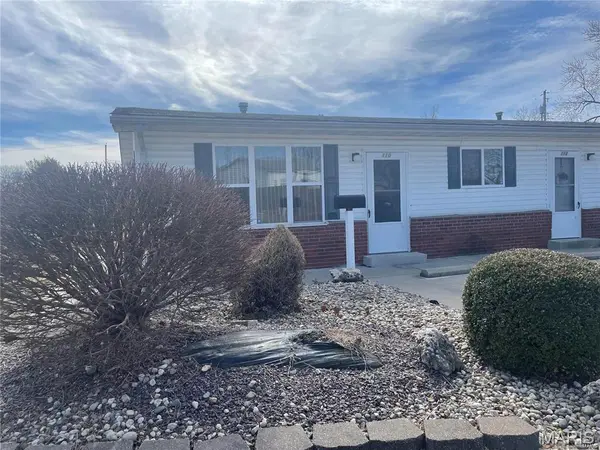 116 N Fourteenth ST, Wood River, IL 62095
